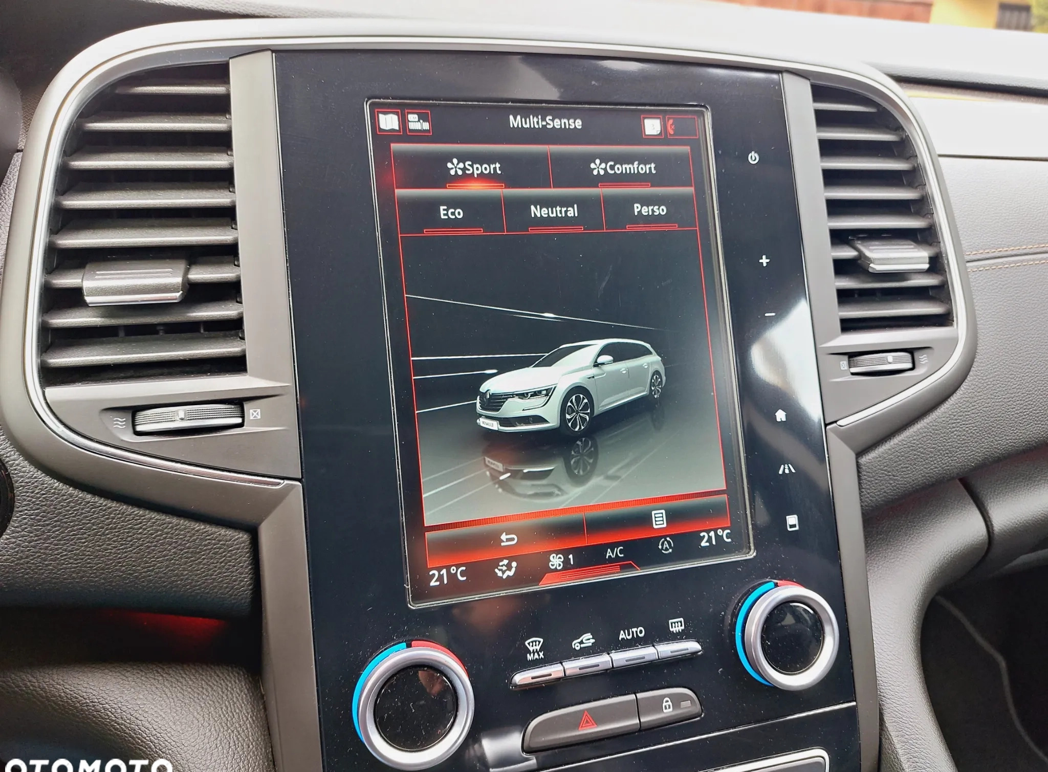 Renault Talisman cena 69900 przebieg: 166000, rok produkcji 2019 z Zawiercie małe 781